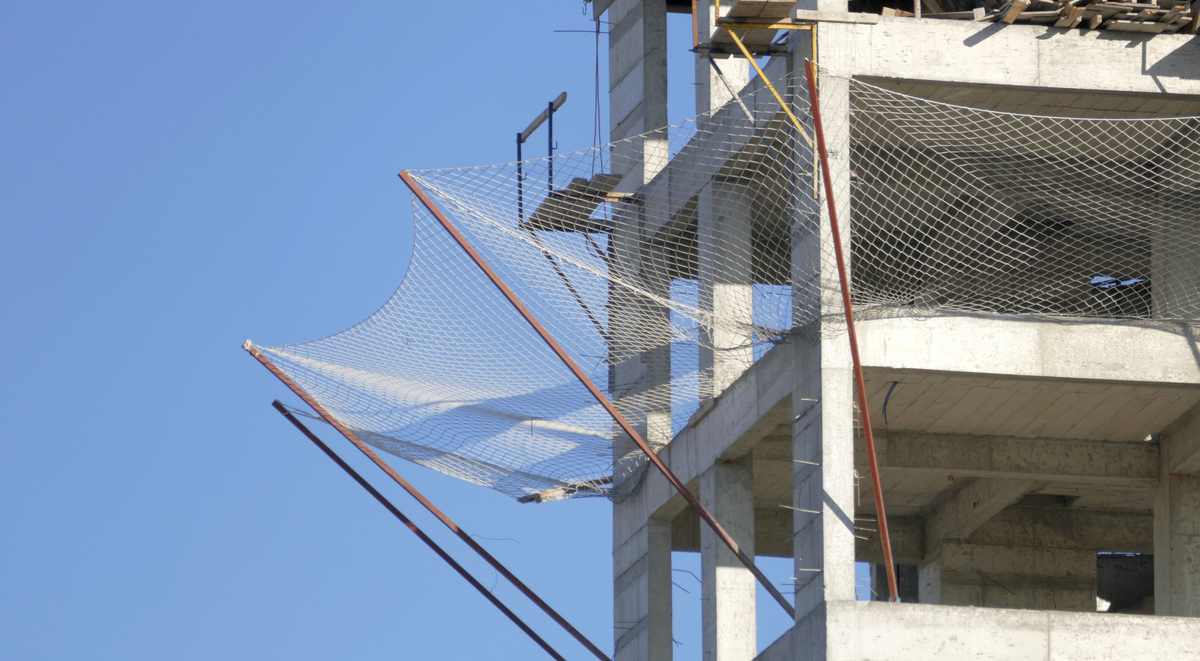 Проверка надежности ЗУС промышленным альпинистом